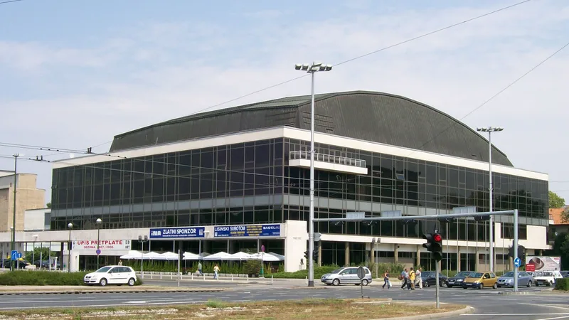 Salla e koncerteve Vatroslav Lisinski në Zagreb